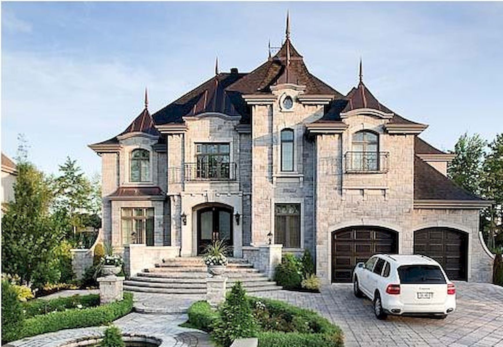 Luxury HomesCondos Rentals Hotels 696