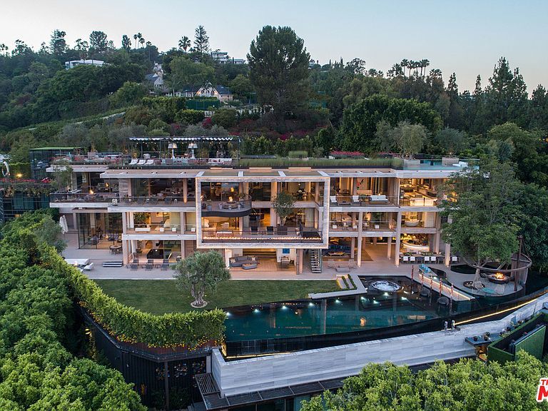 Luxury HomesCondos Rentals Hotels 721