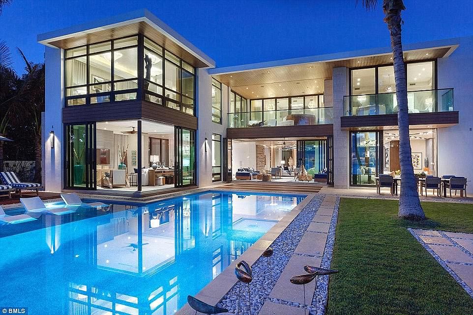 Luxury HomesCondos Rentals Hotels 761