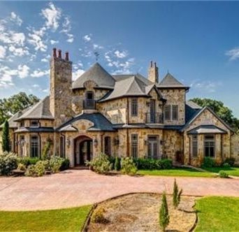 Luxury HomesCondos Rentals Hotels 775