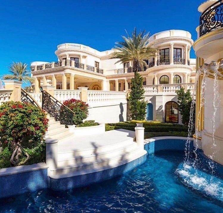 Luxury HomesCondos Rentals Hotels 781