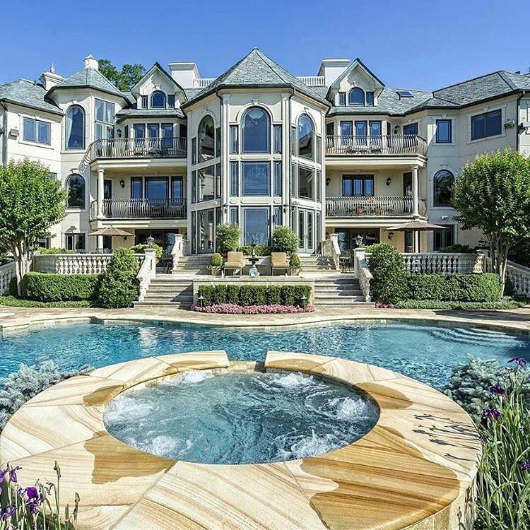 Luxury HomesCondos Rentals Hotels 798