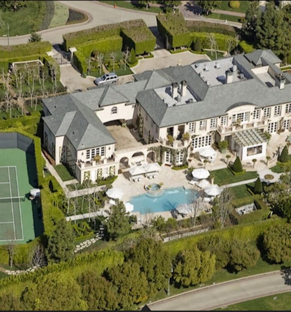 Luxury HomesCondos Rentals Hotels 818