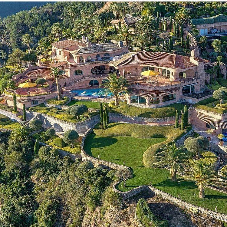 Luxury HomesCondos Rentals Hotels 823