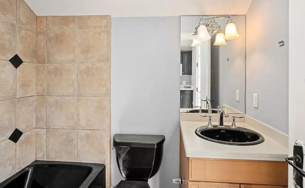 Luxury HomesCondos Rentals Hotels 84