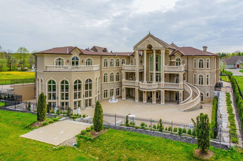 Luxury HomesCondos Rentals Hotels 845