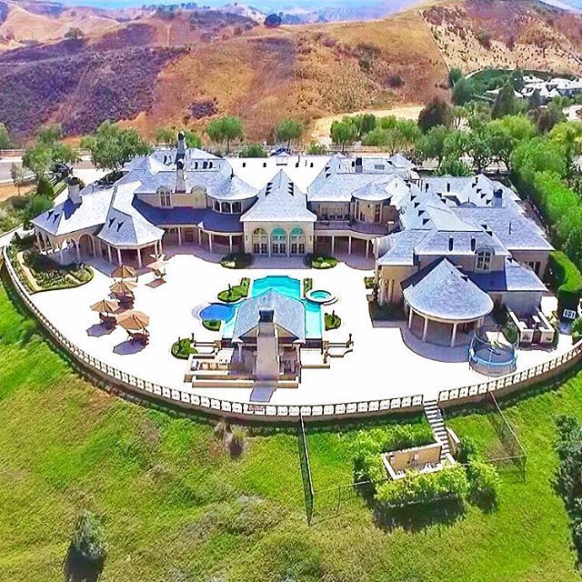 Luxury HomesCondos Rentals Hotels 847