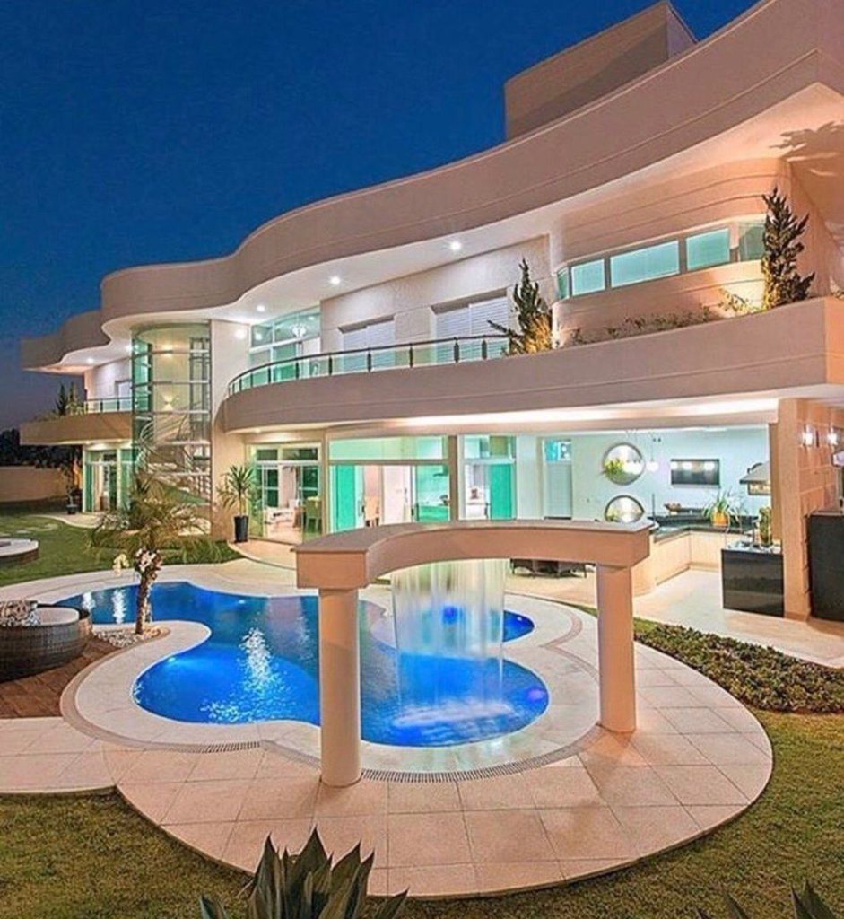 Luxury HomesCondos Rentals Hotels 853