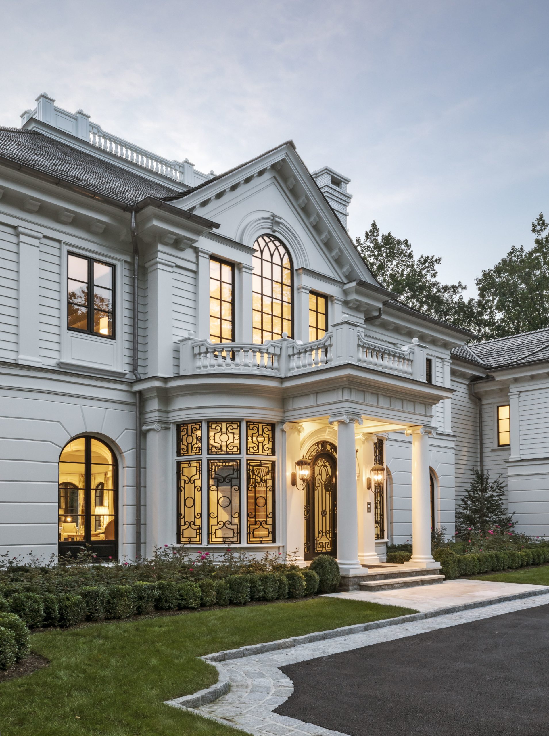 Luxury HomesCondos Rentals Hotels 877 scaled