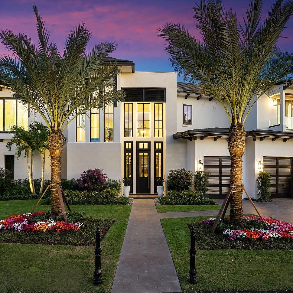 Luxury HomesCondos Rentals Hotels 900