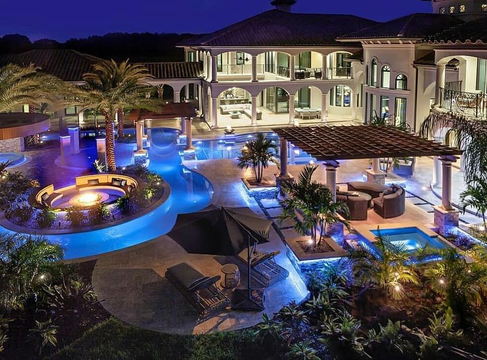 Luxury HomesCondos Rentals Hotels 904