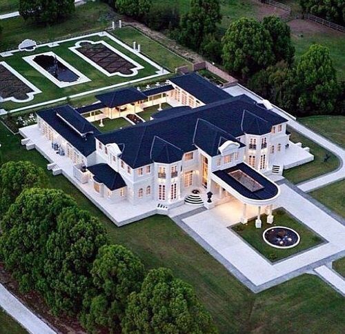 Luxury HomesCondos Rentals Hotels 906