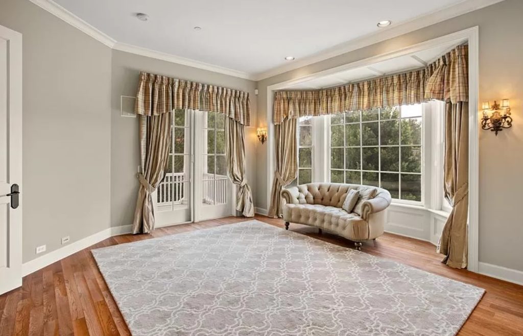 Luxury HomesCondos Rentals Hotels 94