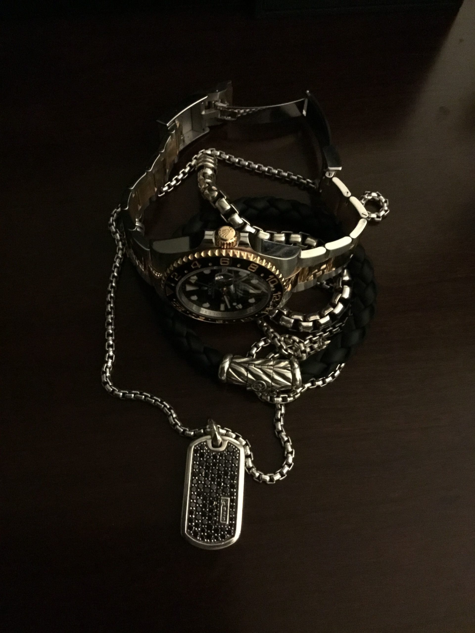 LuxuryWatches 297 1 scaled