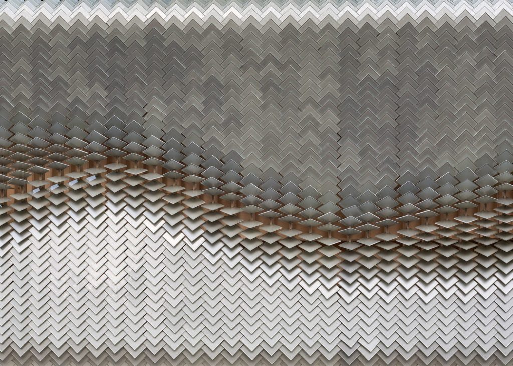 1528